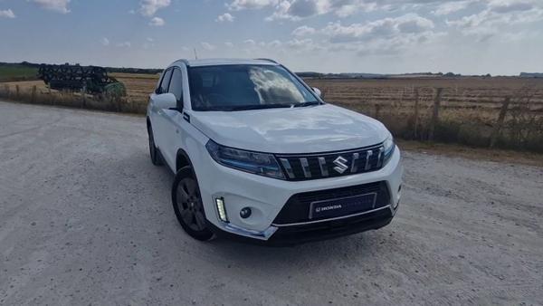 Suzuki Vitara Photo 2