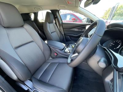 Mazda CX-30 Photo 32