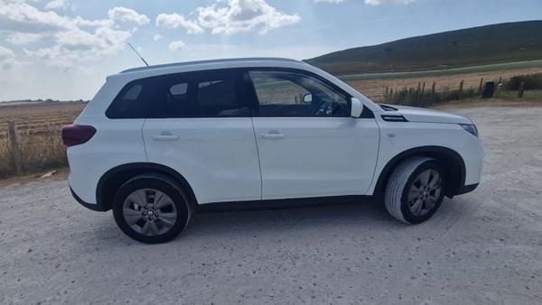 Suzuki Vitara Photo 9