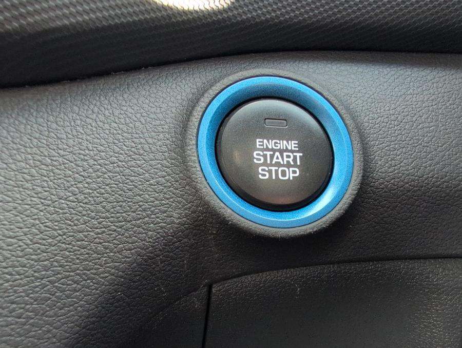 Hyundai IONIQ Photo spincar-b26753787aefa05e55d6973d014e359b28f11079.jpg