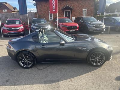 Mazda MX-5 RF Photo 42