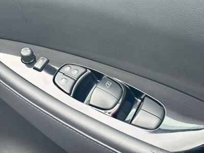 Nissan Leaf Photo 20