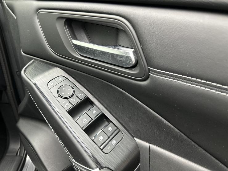 Nissan QASHQAI Photo spincar-b39e9c648e9b76c6513afc8d8fcc04263c318d56.jpg