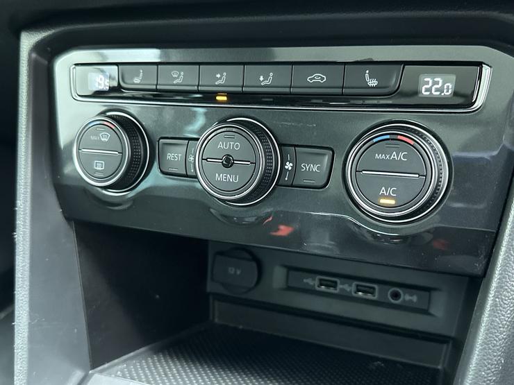 Volkswagen Tiguan Photo spincar-b3ab8823b8774d51d354ba4c2923fa38df93c0b2.jpg