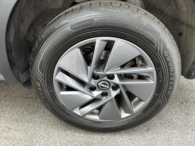 Nissan Qashqai Photo spincar-b43342774ad1aa13525558b69e91fd7b1af87785.jpg
