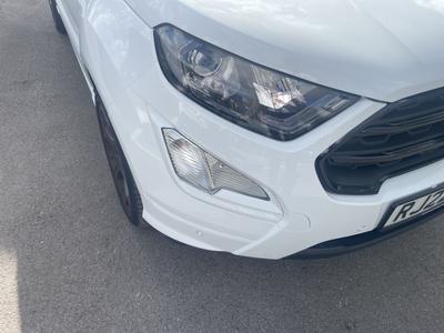 Ford EcoSport Photo 35