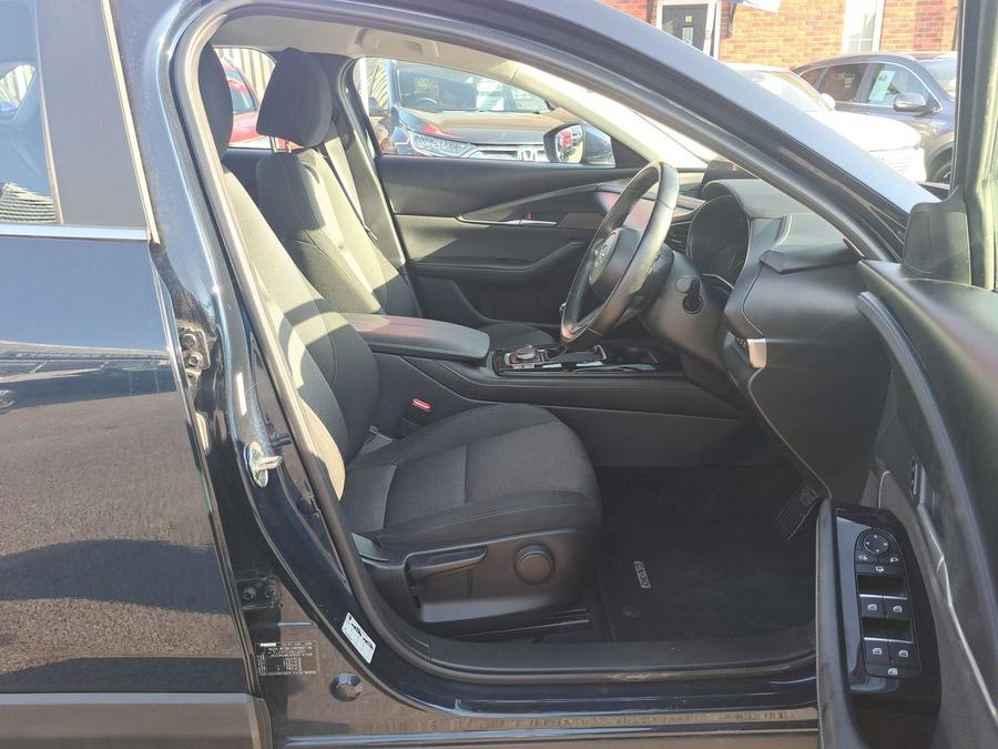 Mazda CX-30 Photo spincar-b49a9c1a010224cd786913954c65d754cece7ba2.jpg