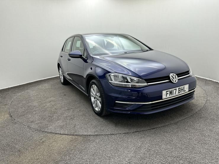 Volkswagen GOLF Photo spincar-b52326b1db065fd1cc5604811dbe86b7e620ec07.jpg