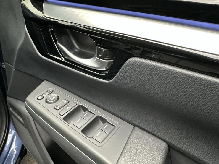 Honda CR-V Photo spincar-b5becbd5f75f6601b59f8a1ffc41501ee381703b.jpg