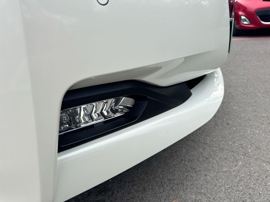 Nissan Leaf Photo spincar-b66901269cfeda996d3e16e655f408723c0aafea.jpg