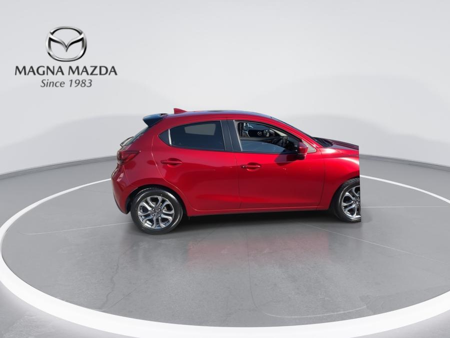 Mazda Mazda2 Photo spincar-b697696e6d114ecdf94202bebd434de9da6694c8.jpg