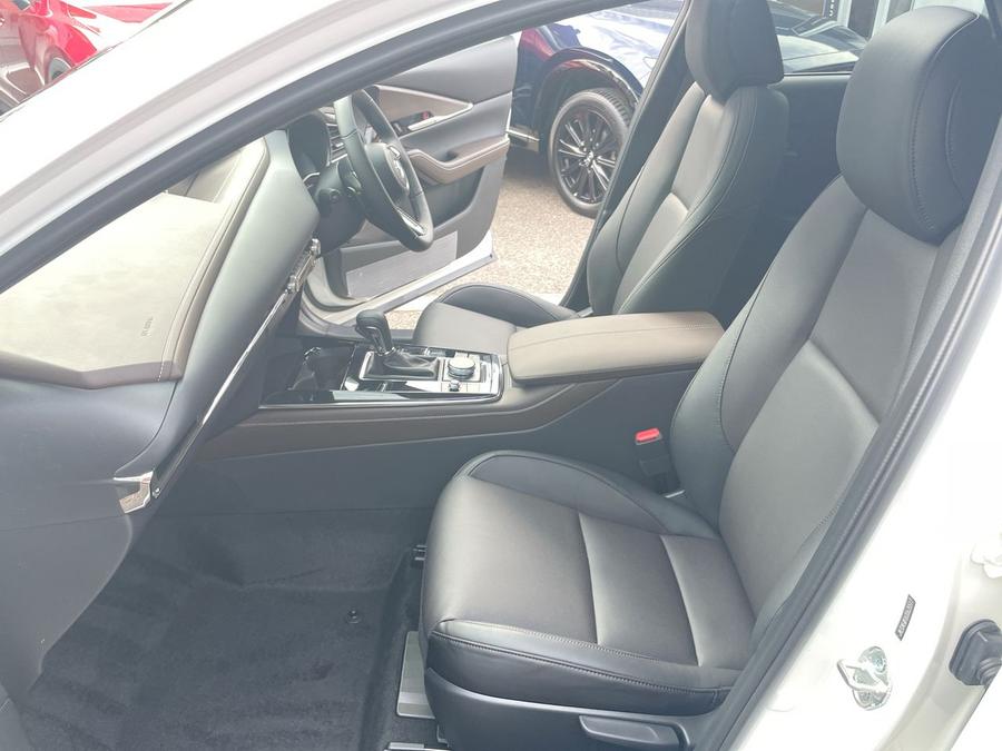 Mazda CX-30 Photo spincar-b7174990d764109c753225e0c23aa40476411f8e.jpg