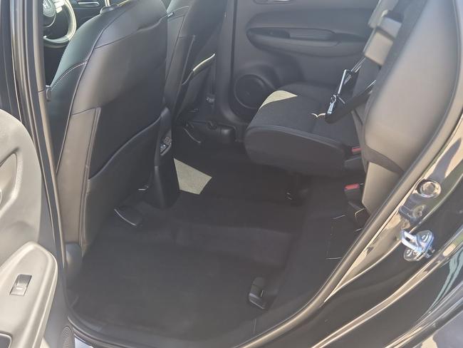Honda Jazz Photo spincar-b72583af76cf8a6461f46f4f58758db1477c76f4.jpg