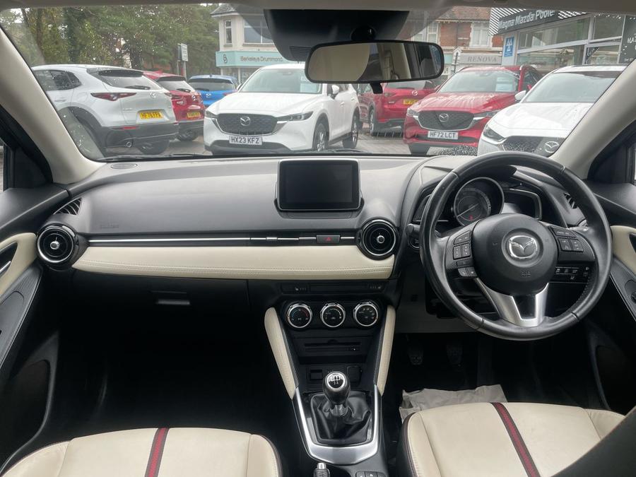 Mazda Mazda2 Photo spincar-b7259c58fdca29f5bf1521b4e9c22610bc6f41ff.jpg