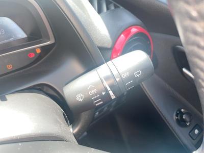 Mazda Mazda2 Photo 35