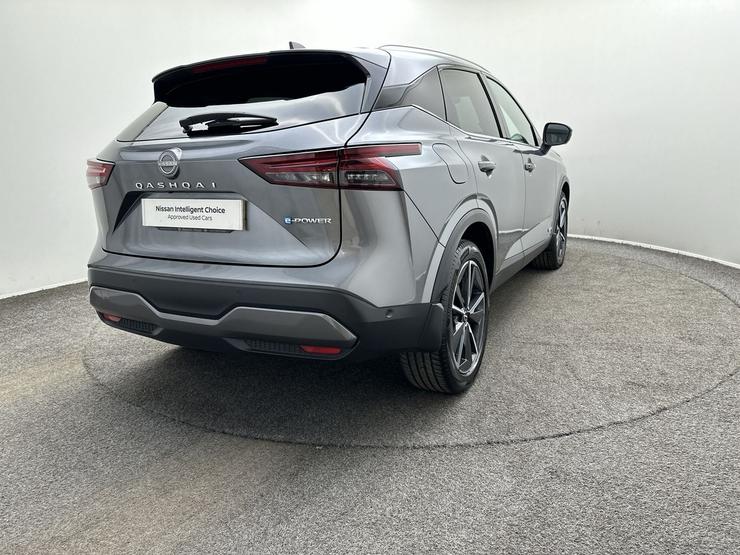 Nissan QASHQAI Photo spincar-b7ad813348a633a89f8d7e89f6c56b956c333863.jpg