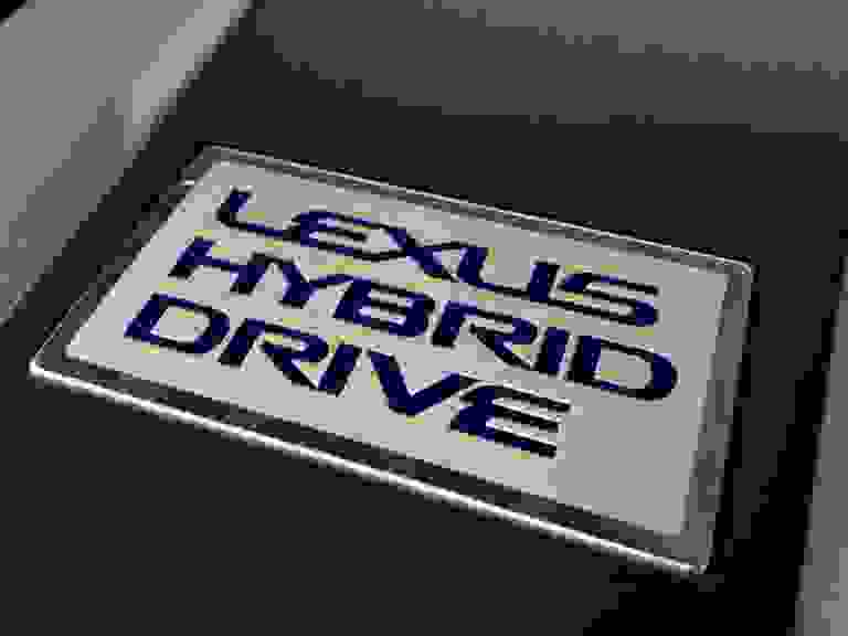 LEXUS IS Photo spincar-b827cc0ca250f0deb5d8cd60195551ff84e4e869.jpg