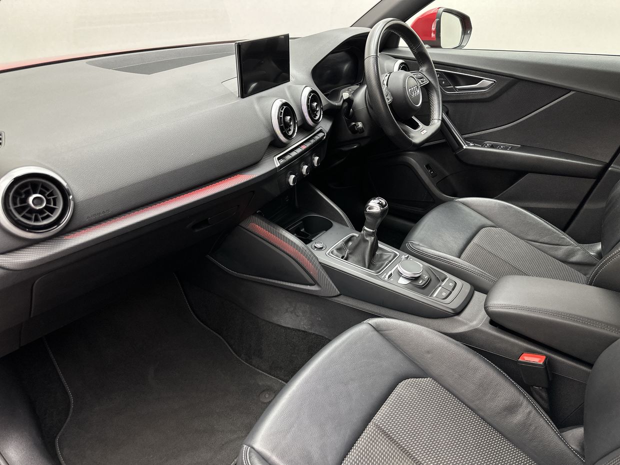Audi Q2 Photo 19