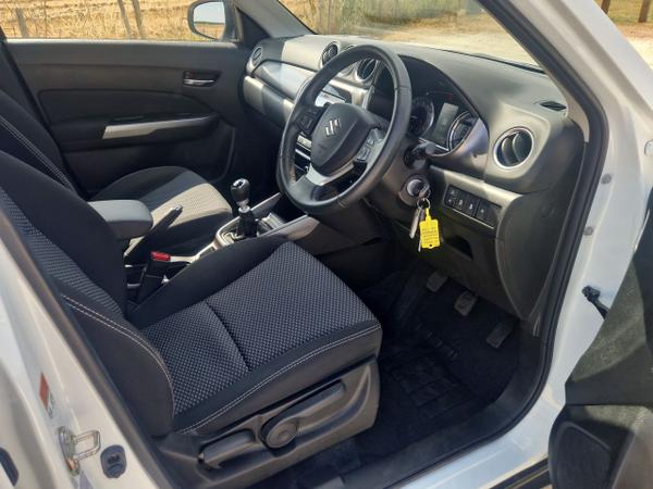 Suzuki Vitara Photo 33