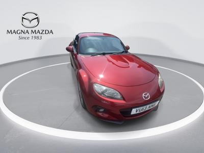 Mazda MX-5 Photo 2
