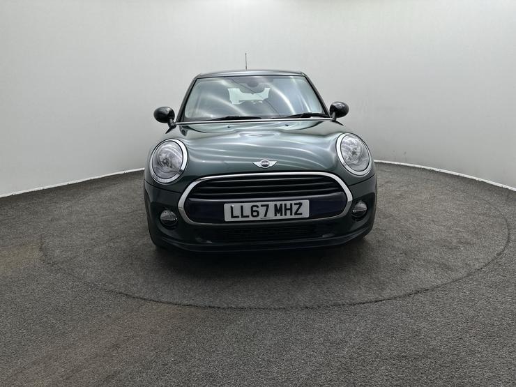 MINI Cooper Photo spincar-b9a23b79856963133f953724863378475af81319.jpg