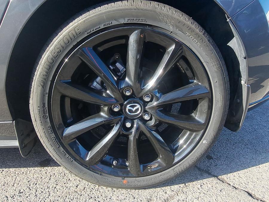 Mazda Mazda3 Photo spincar-b9d789fef6d125410dc60be17754579d9b2949fa.jpg