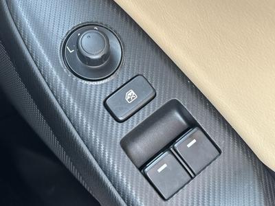 Mazda MX-5 Photo 39