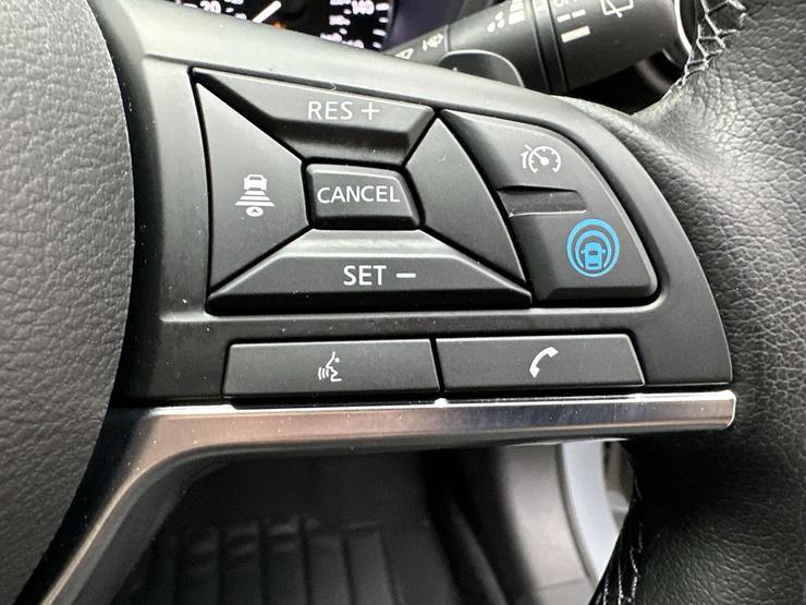 Nissan Juke Photo spincar-bbd611a94a75150e6d142351dca6b1b48adedd9d.jpg