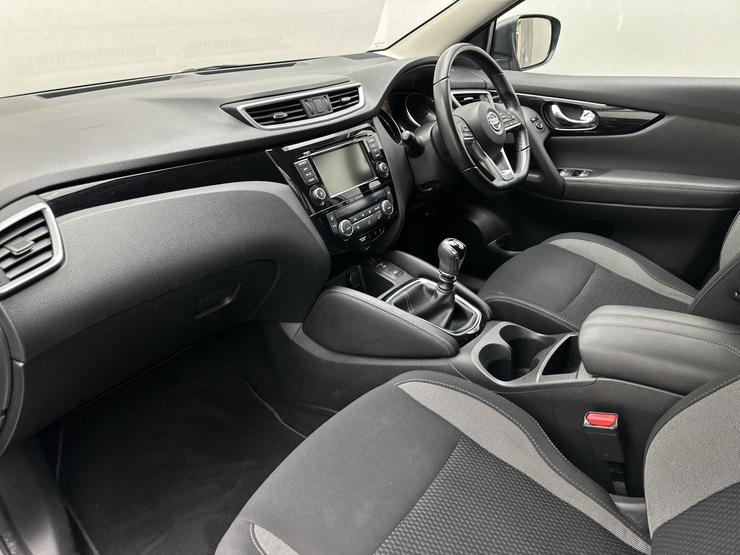 Nissan Qashqai Photo spincar-bc263cbd341c1dfde3a8bff0414cc9e09c81415b.jpg