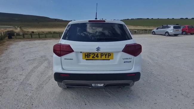 Suzuki Vitara Photo spincar-bc6cae2c4bc975fb179cf2923d4bd5691a8e5da2.jpg