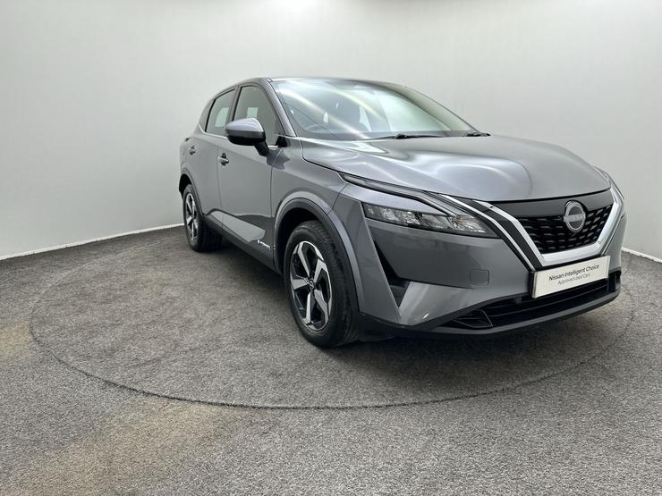 Nissan QASHQAI Photo spincar-bcbf14a737b2e3e07d424122ab68de25042731ed.jpg