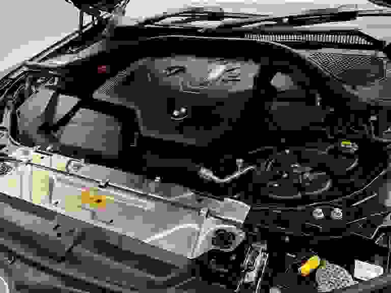 BMW 3 SERIES Photo spincar-be0ef3055dbf22eabe62b760fa99659282a1786a.jpg