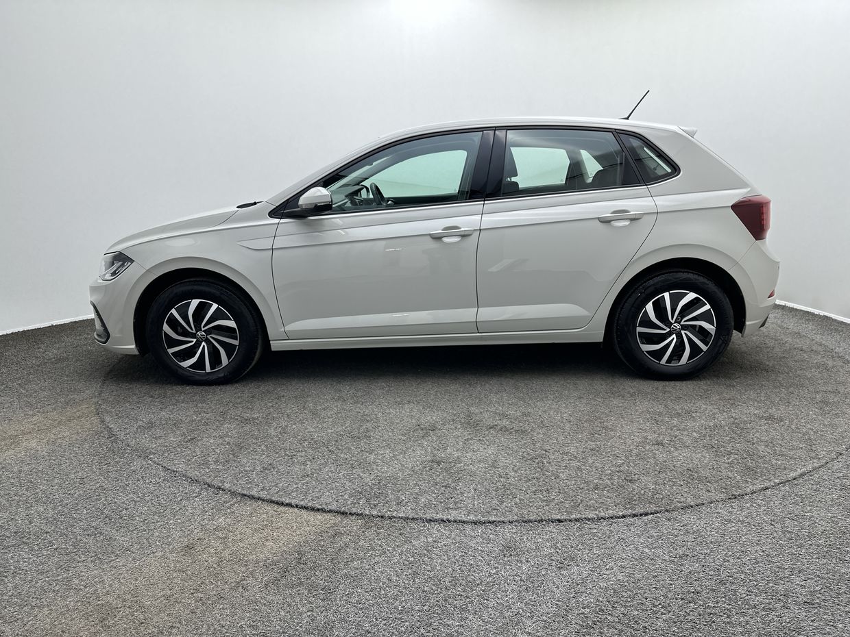 Volkswagen POLO Photo 4