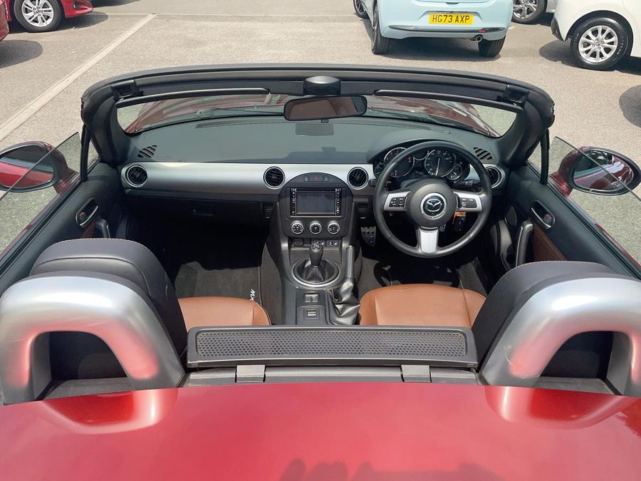Mazda MX-5 Photo spincar-be3c18c0aaf504554ee4fefee3e34acfe89718b2.jpg