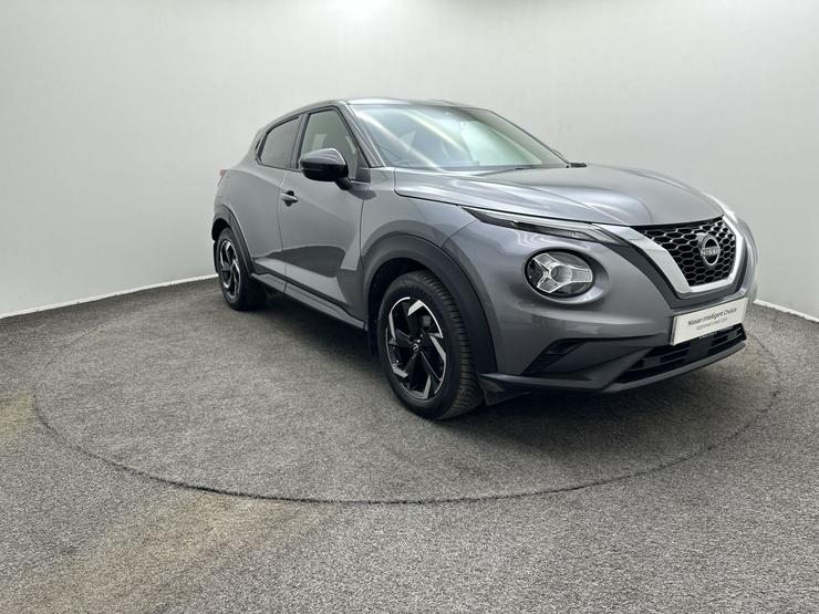 Nissan JUKE Photo spincar-bedb032004490e7af44a75581f7403a098d394f1.jpg
