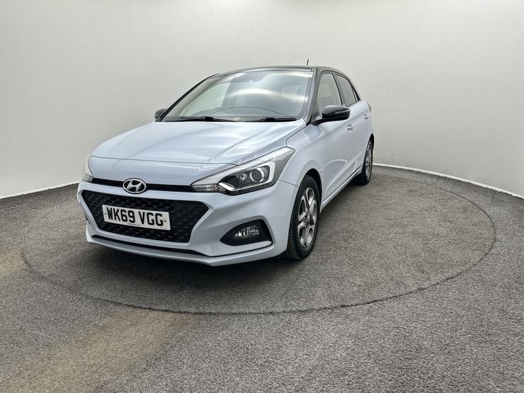 Hyundai I20 Photo spincar-beef6a0027c8d6494aba87ae62a672e673fe23df.jpg