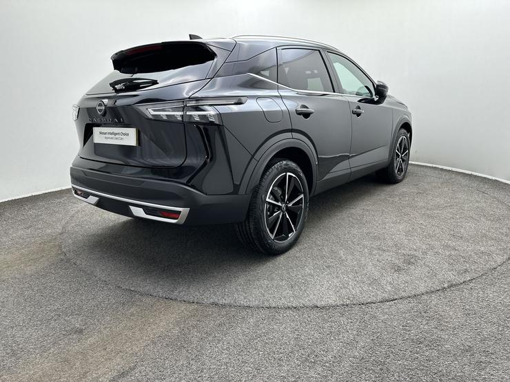 Nissan QASHQAI Photo spincar-bf2753da11e2c1dc62b3cb69a0400c12404cdd12.jpg