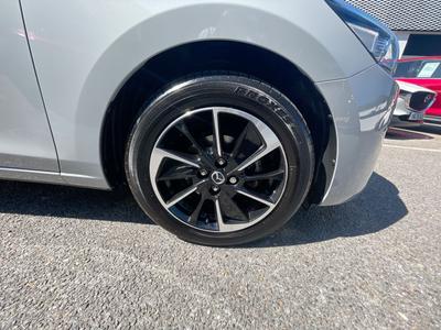 Mazda Mazda2 Photo 18