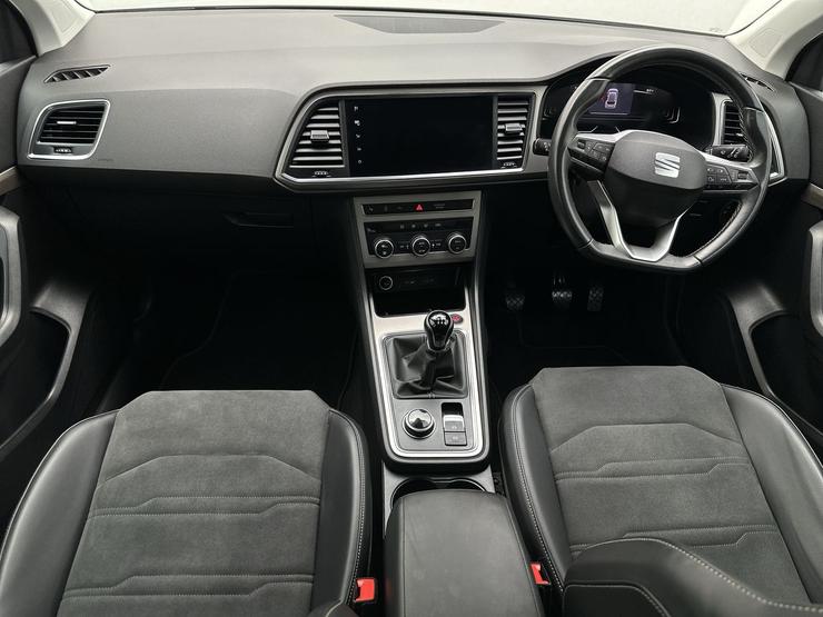 SEAT ATECA Photo spincar-c02efe3cc2bbbb80b98863649d763507f0a7c54b.jpg