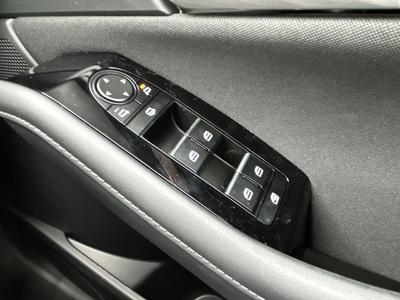 Mazda CX-30 Photo 40