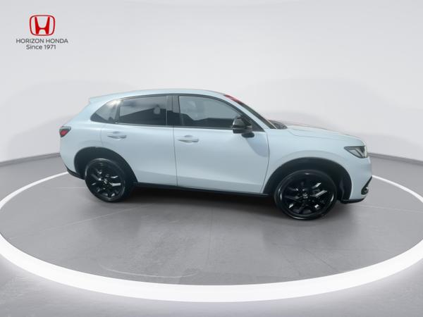 Honda ZR-V Photo 11