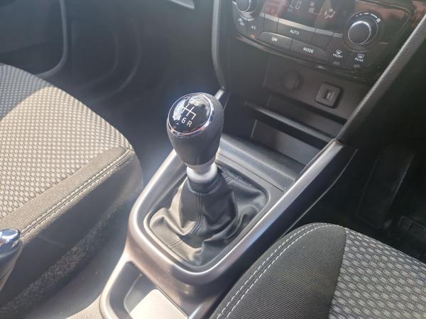 Suzuki Vitara Photo 31
