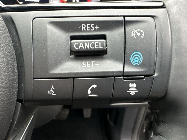 Nissan Qashqai Photo spincar-c24192bd575586d65041c7b95717fa26f3126f5a.jpg