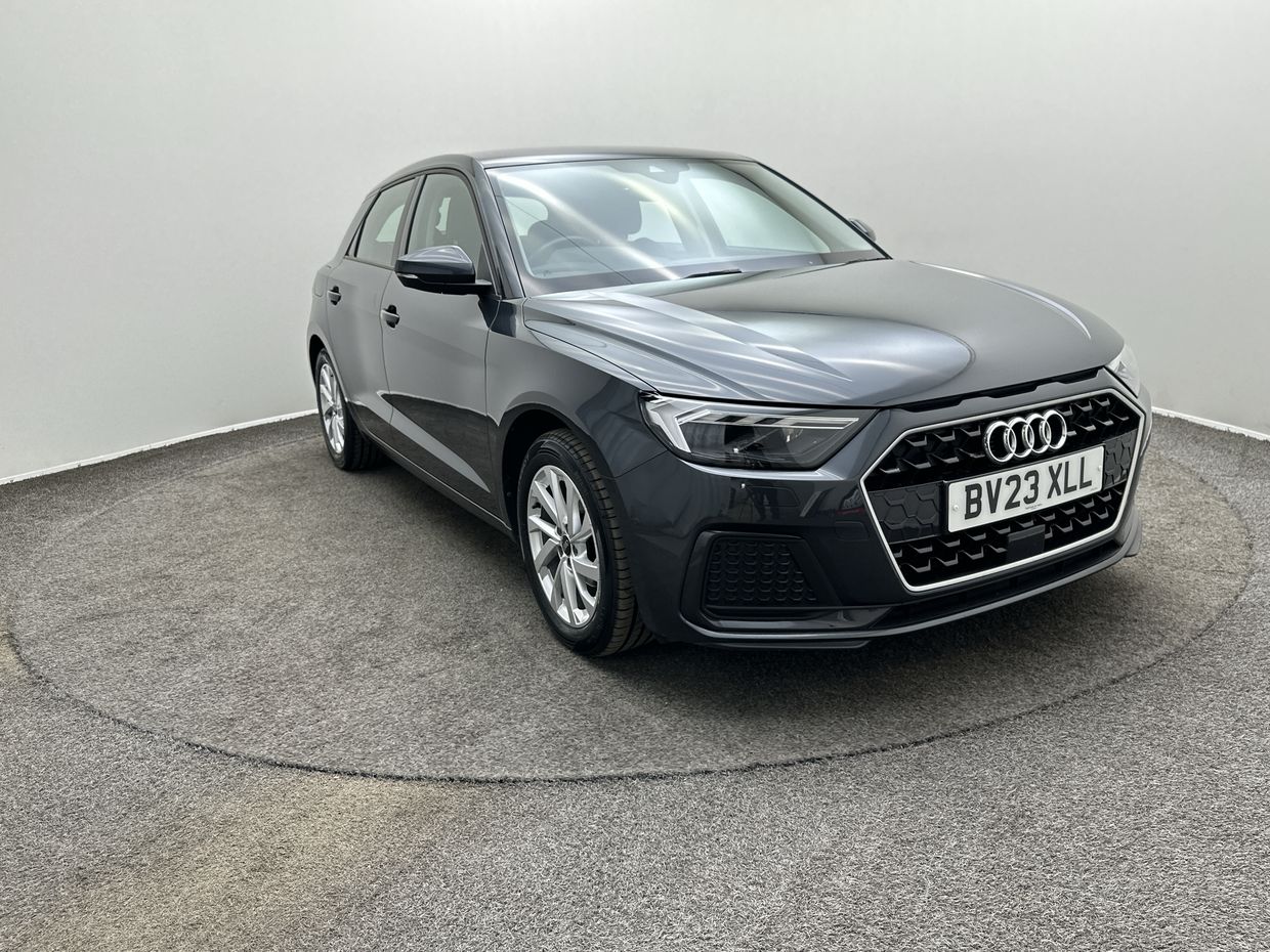 Audi A1 Photo 1
