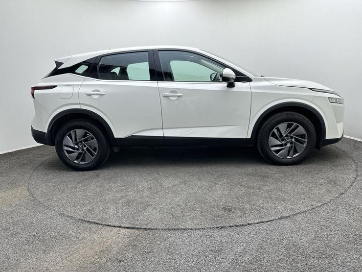 Nissan QASHQAI Photo spincar-c2a227debca51cf08bff06e619fc08a05760b366.jpg