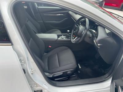 Mazda Mazda3 Photo 13