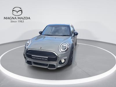 MINI Hatch Photo 3