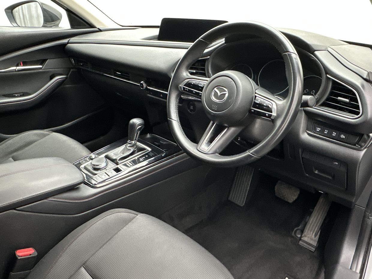 Mazda Cx-30 Photo 16