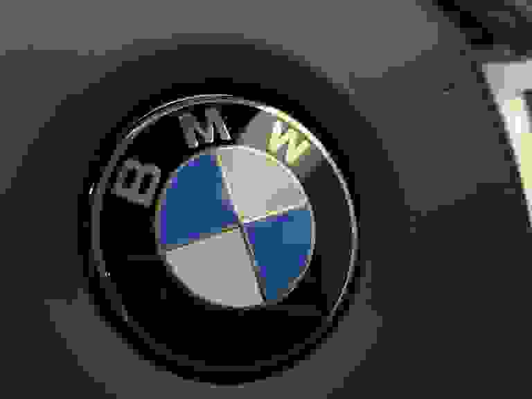 BMW 2 SERIES Photo spincar-c46fdd73bc705047226c7053b04f722d088cfcc3.jpg