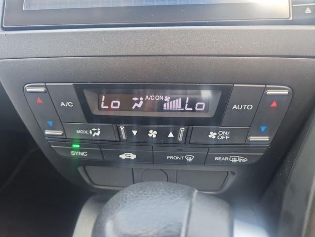 Honda Civic Photo spincar-c4f8e4bda6fb1440b356b7e1910da35e1d555225.jpg